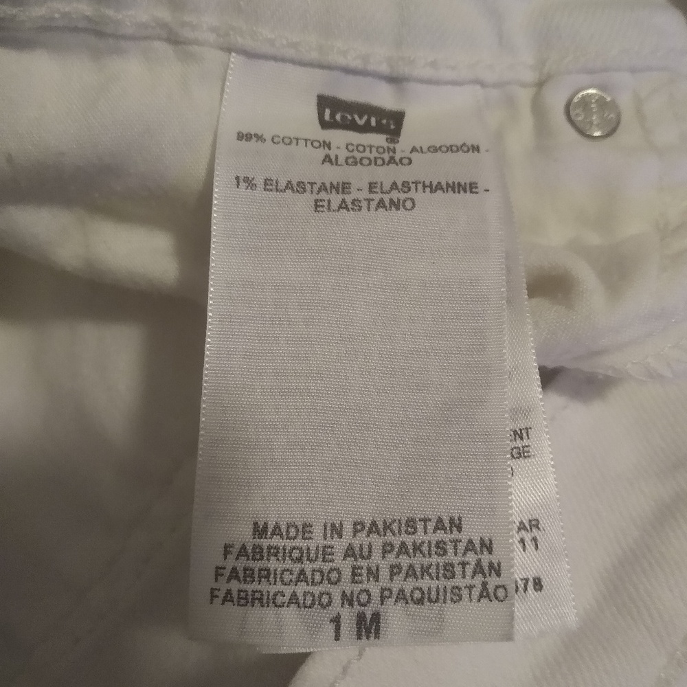 Levi's white jeans